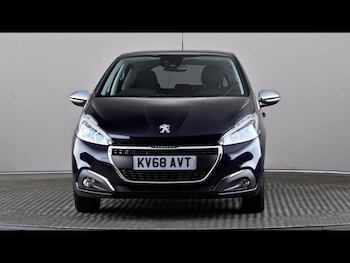 Used Peugeot 208 2018 for sale - 78914102: Photo
