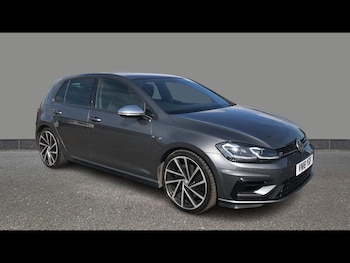 Used Volkswagen Golf 2018 for sale - 78920479: Photo