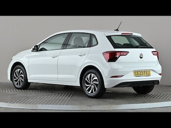 Used Volkswagen Polo 2023 for sale - 79335302: Photo