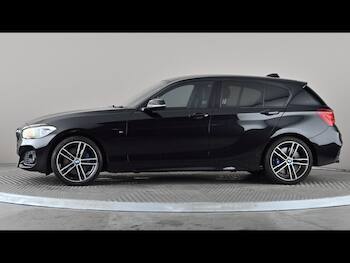 Used BMW 1 Series 2019 for sale - 79872355: Photo