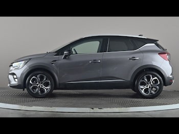 Used Renault Captur 2023 for sale - 78746280: Photo