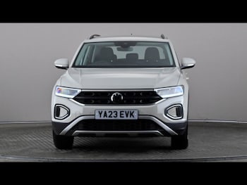Used Volkswagen T-Roc 2023 for sale - 79295218: Photo