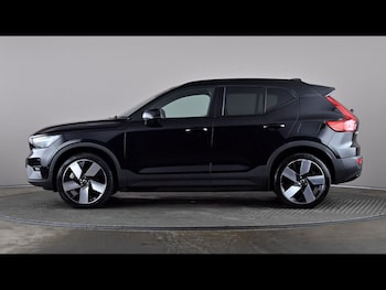 Used Volvo XC40 2023 for sale - 78979286: Photo