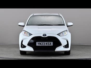 Used Toyota Yaris 2023 for sale - 79760849: Photo