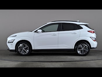 Used Hyundai KONA 2023 for sale - 78744360: Photo