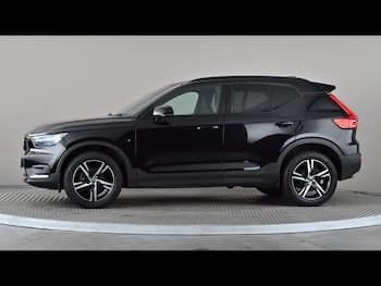 Used Volvo XC40 2019 for sale - 79825635: Photo