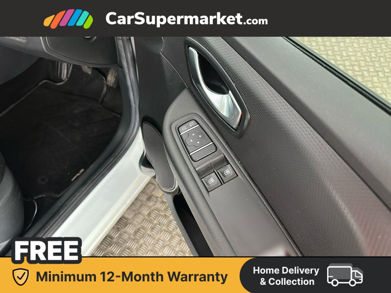 Used Renault Clio 2019 for sale - 77842871: Photo 32