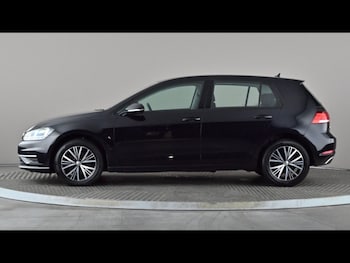 Used Volkswagen Golf 2018 for sale - 79043285: Photo