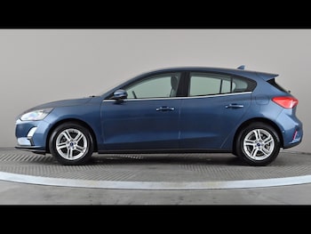 Used Ford Focus 2021 for sale - 79183936: Photo