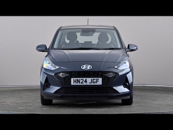 Used Hyundai i10 2024 for sale - 79262116: Photo