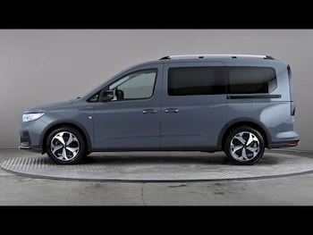 Used Ford Tourneo Connect 2023 for sale - 79429238: Photo