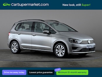Used Volkswagen Golf SV 2017 for sale - 78161764: Photo