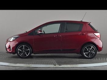 Used Toyota Yaris 2017 for sale - 78680420: Photo