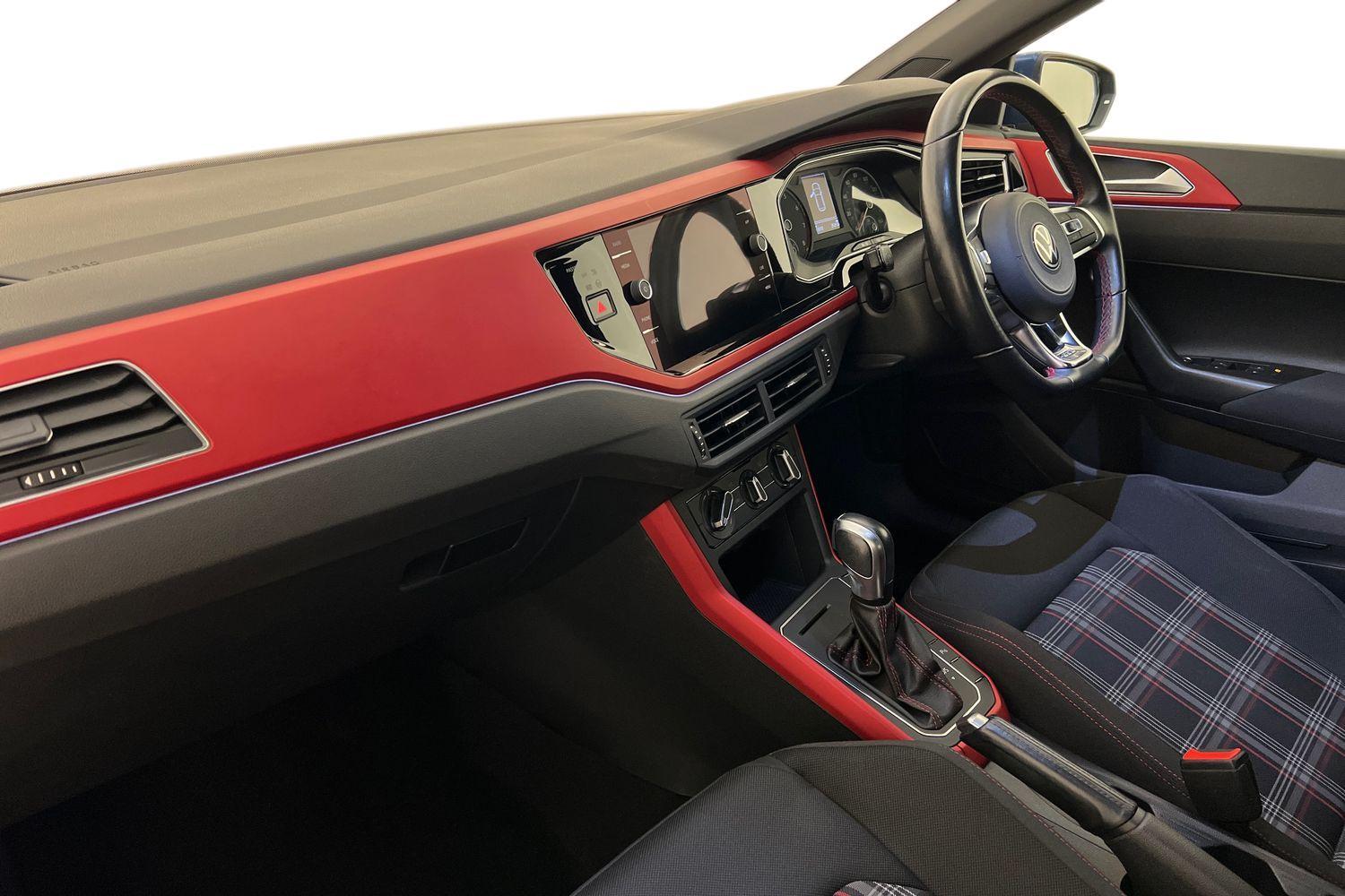 Used Volkswagen Polo 2021 for sale - 76681269: Photo 2