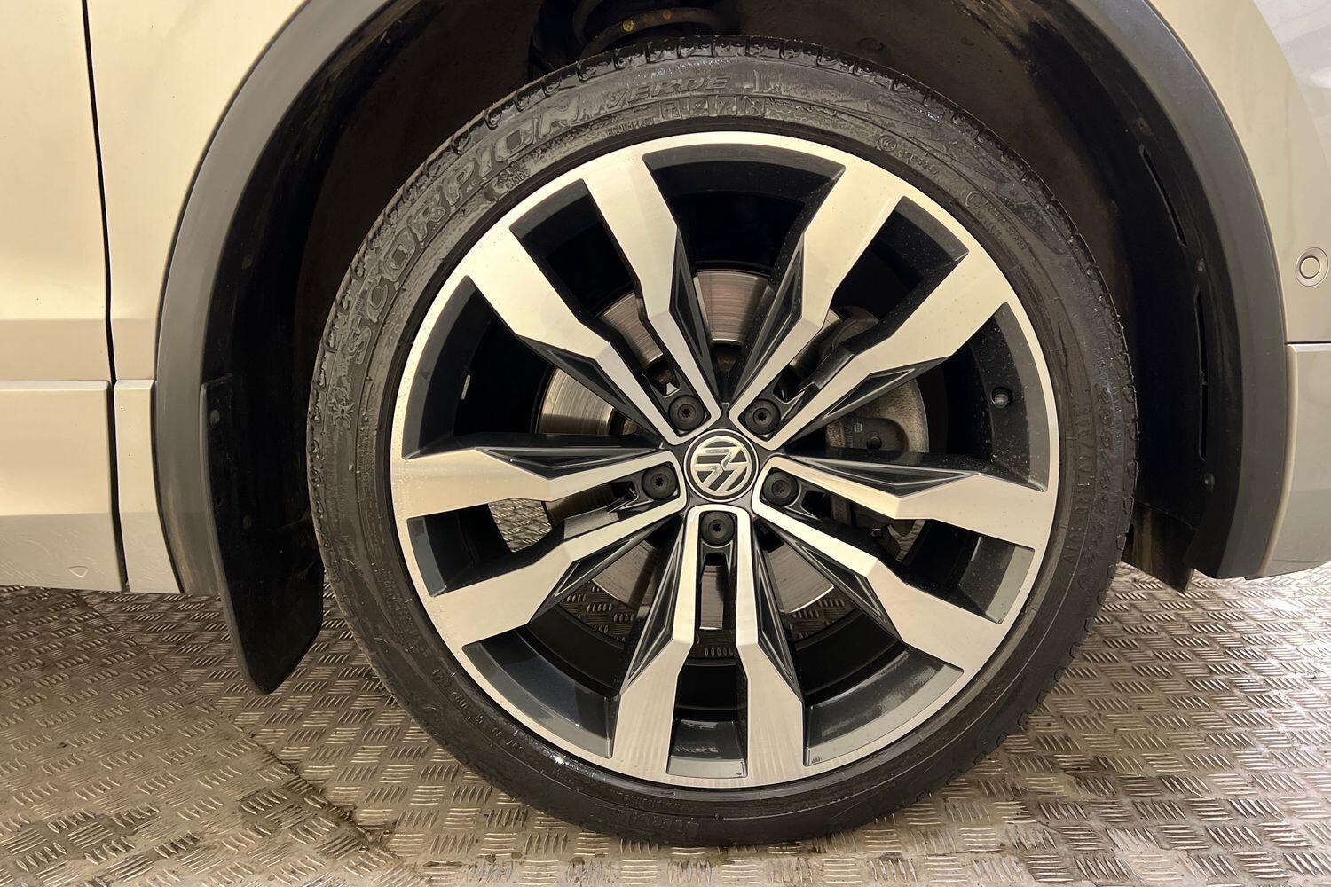 Used Volkswagen Tiguan 2020 for sale - 76681266: Photo 5