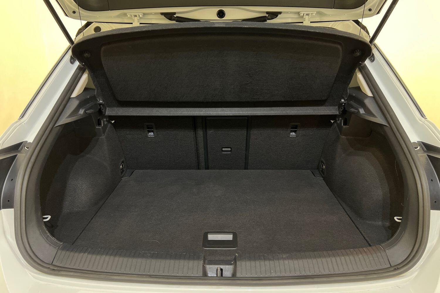 Used Volkswagen T-Roc 2022 for sale - 76675646: Photo 12