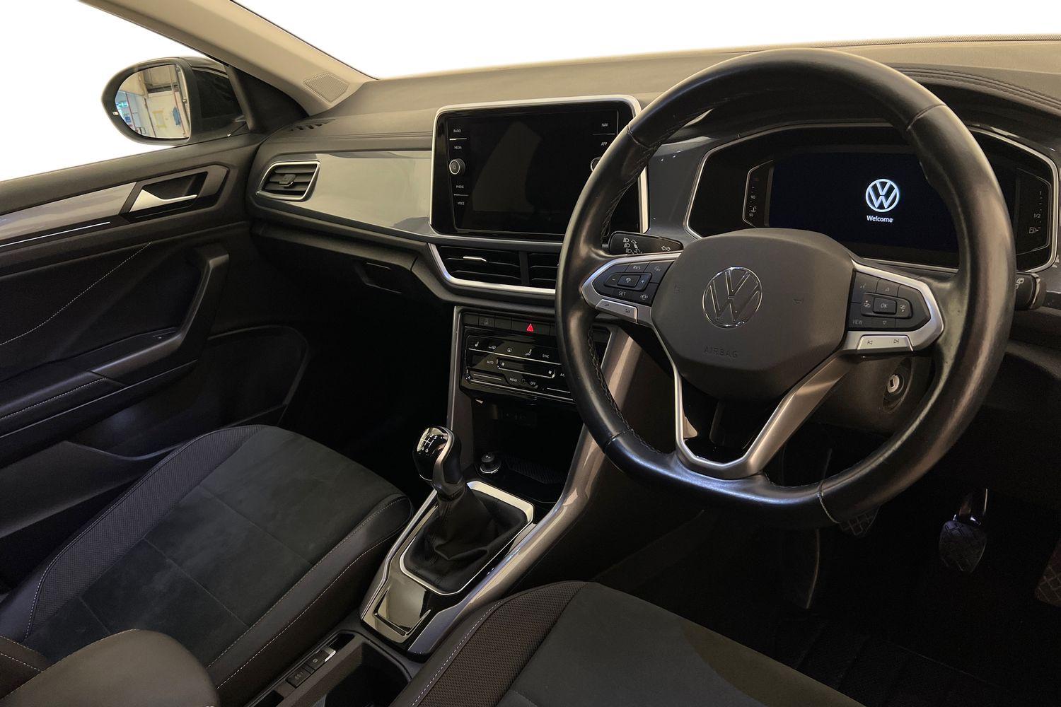 Used Volkswagen T-Roc 2022 for sale - 76675646: Photo 6