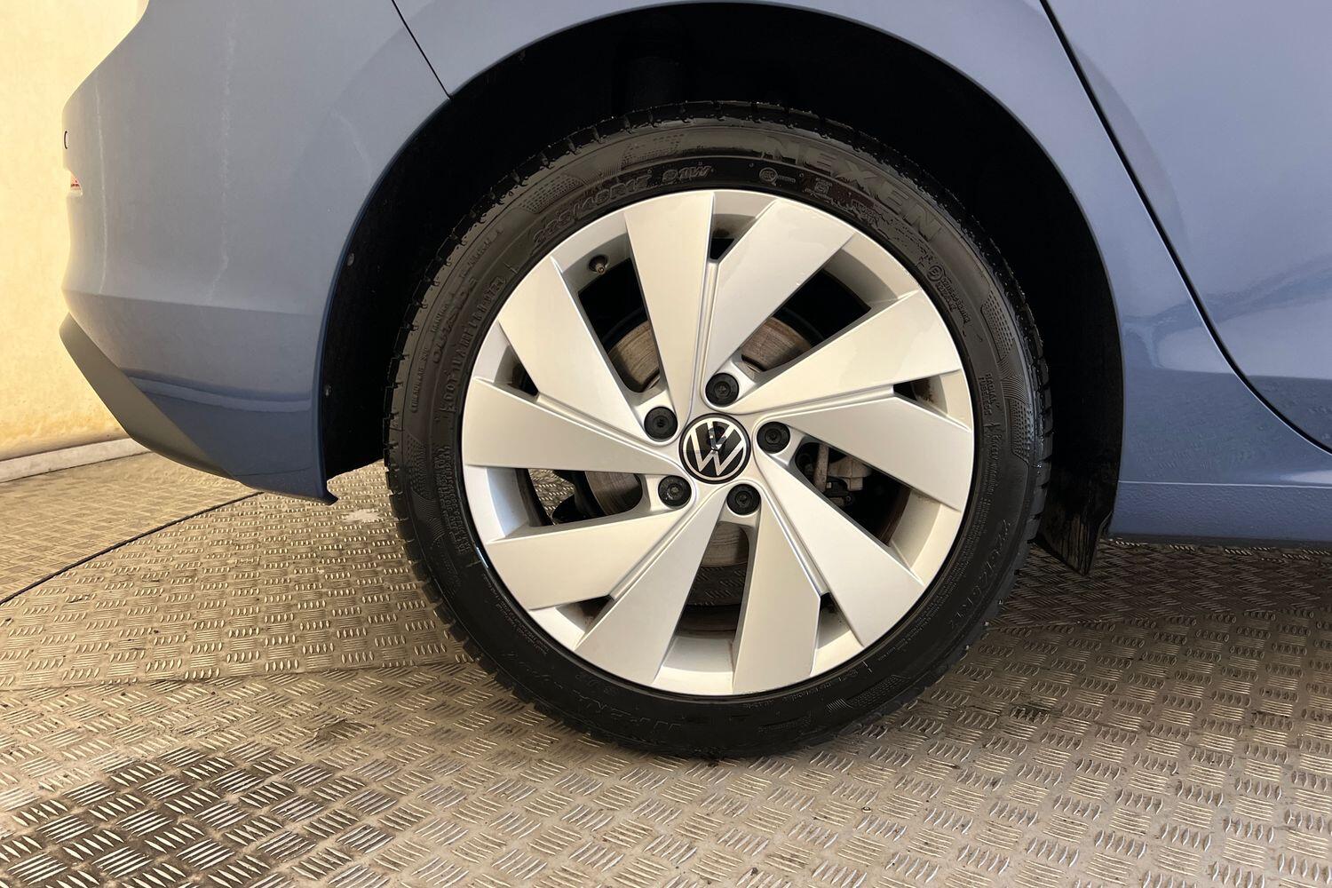 Used Volkswagen Golf 2024 for sale - 76677906: Photo 5