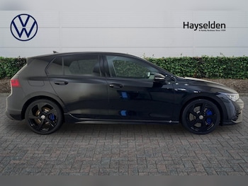 Used Volkswagen Golf 2023 for sale - 76676103: Photo