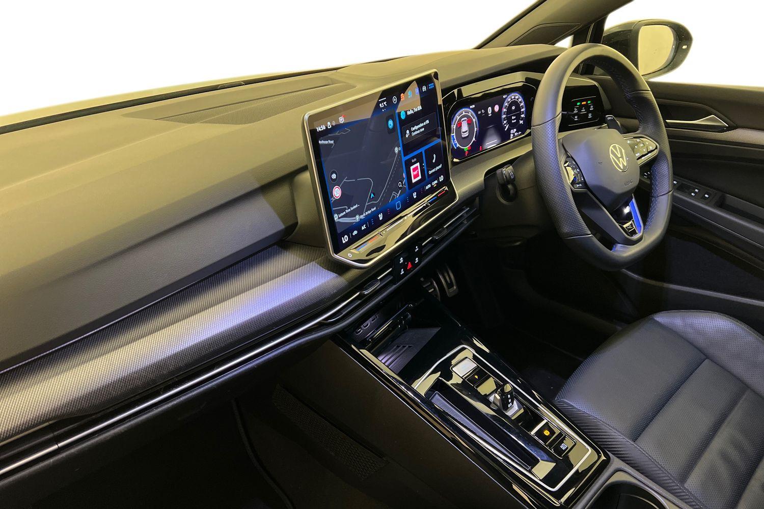 Used Volkswagen Golf 2025 for sale - 76692485: Photo 2