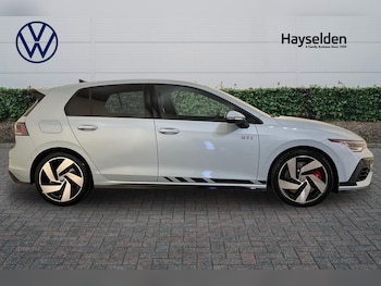 Used Volkswagen Golf 2025 for sale - 76680573: Photo