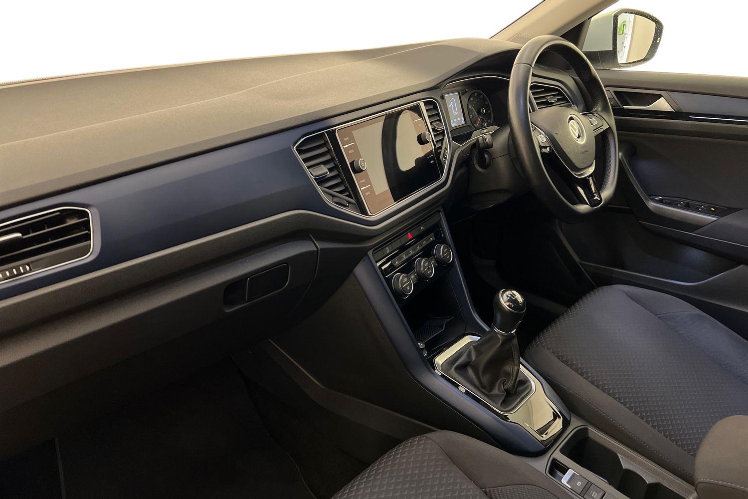 Used Volkswagen T-Roc 2020 for sale - 76680810: Photo 2