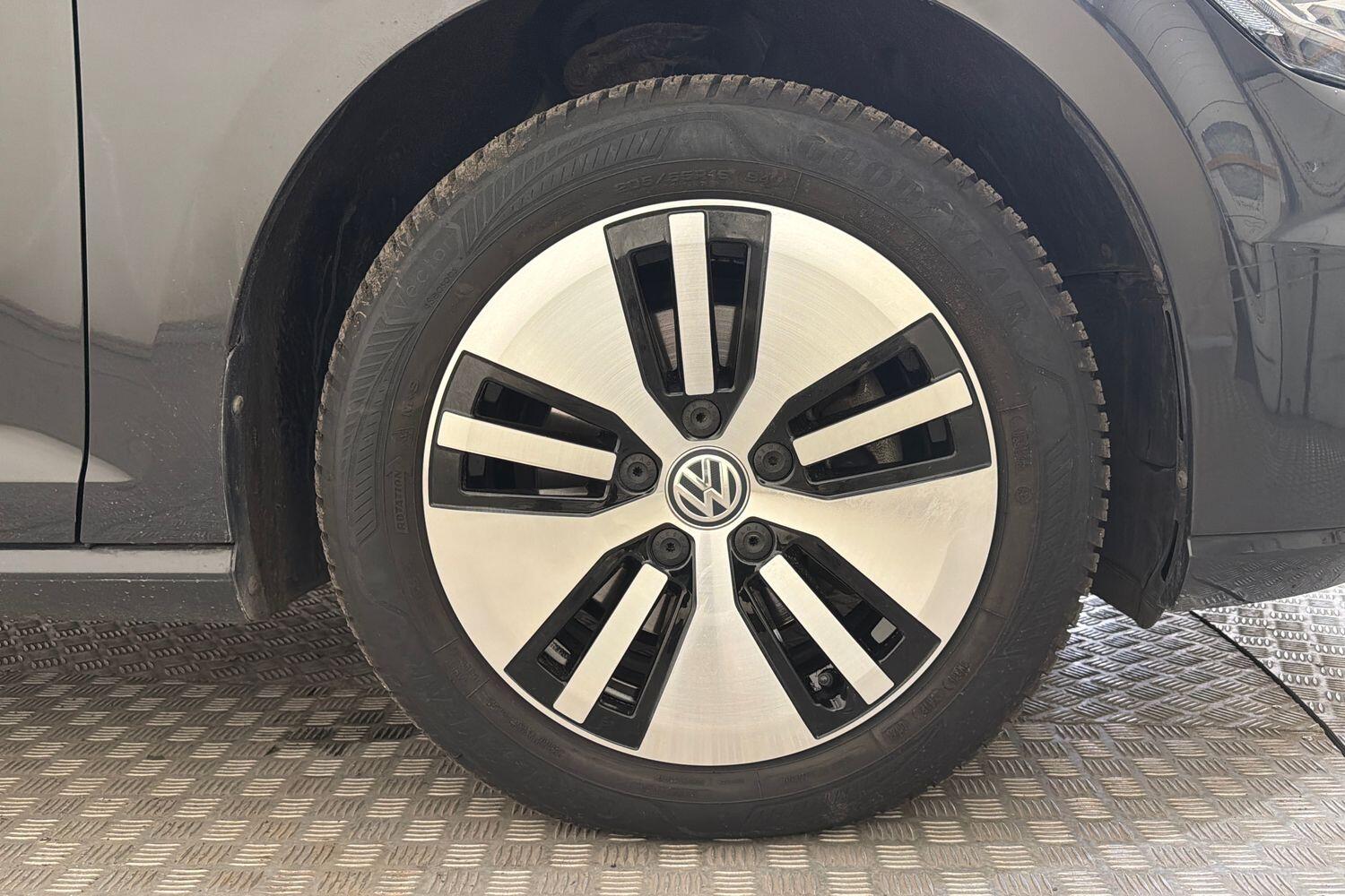 Used Volkswagen Golf 2020 for sale - 76681165: Photo 5