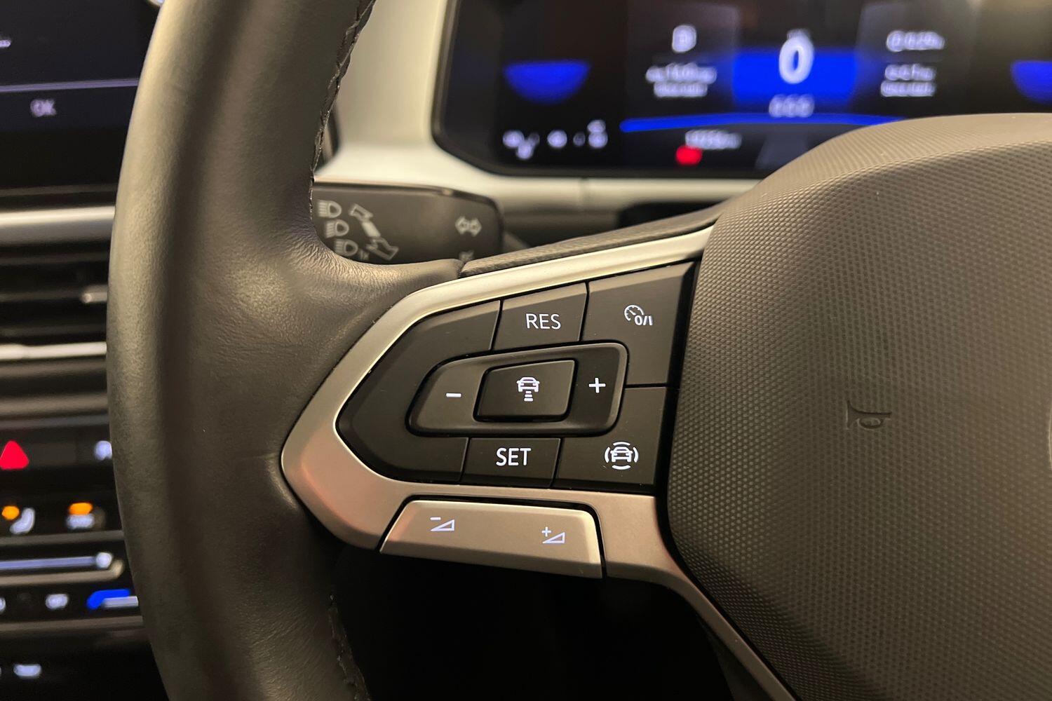 Used Volkswagen T-Roc 2024 for sale - 76678246: Photo 16