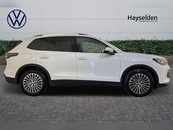 Used Volkswagen Tiguan 2024 for sale - 76677821: Photo