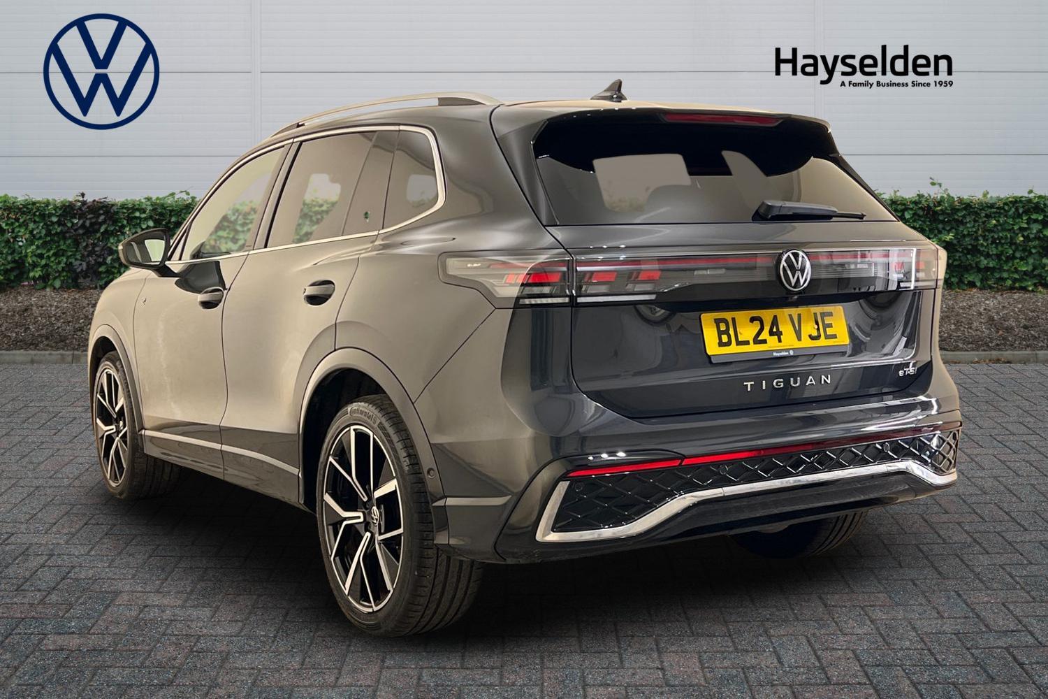 Used Volkswagen Tiguan 2024 for sale - 76677515: Photo 3