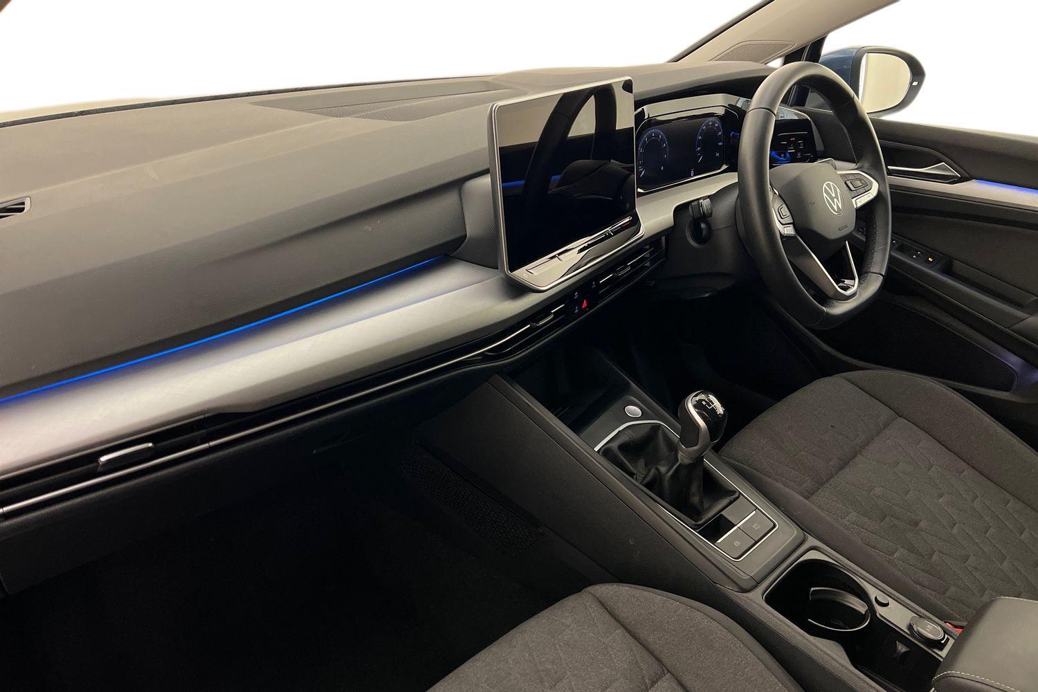 Used Volkswagen Golf 2024 for sale - 76677355: Photo 2