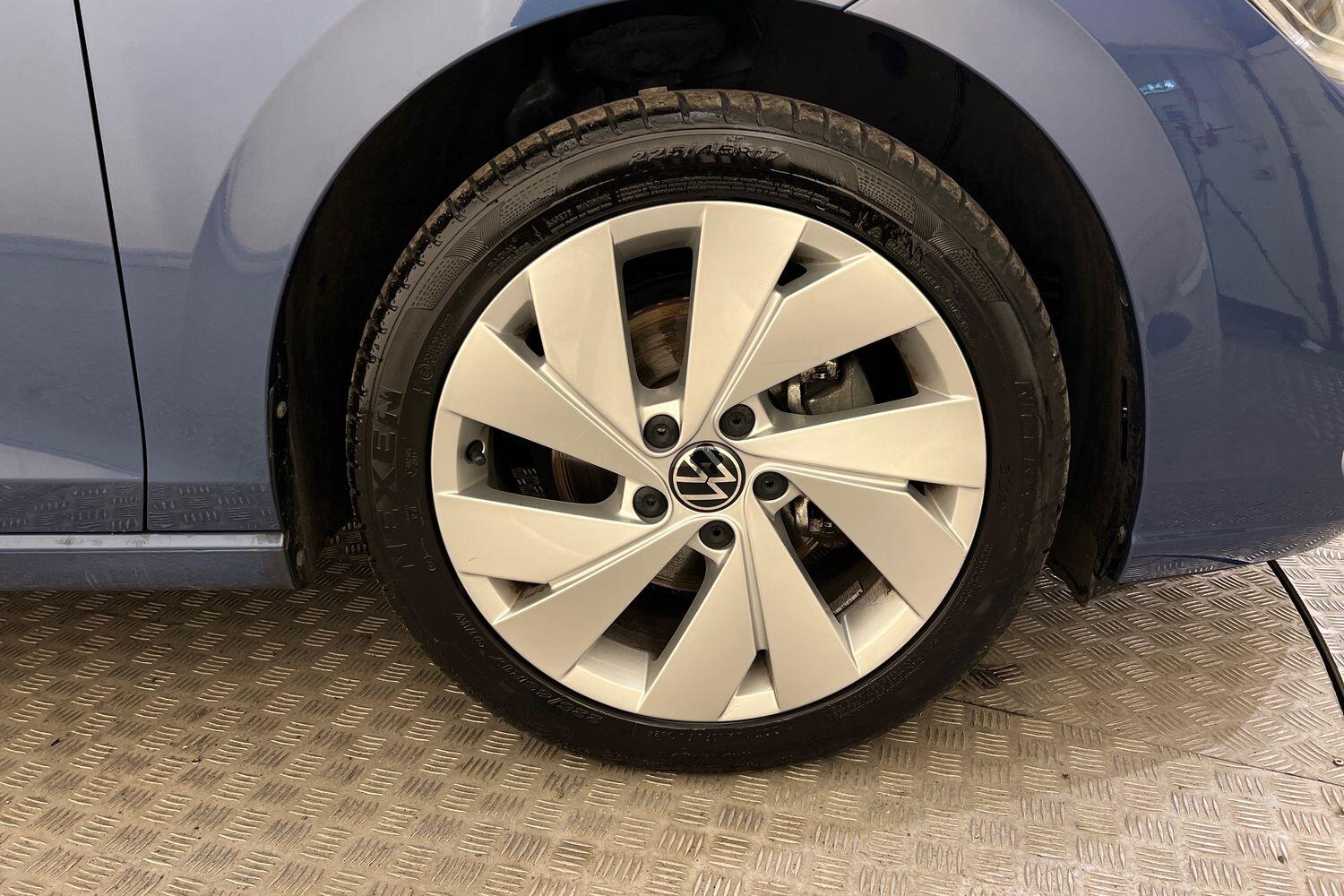 Used Volkswagen Golf 2024 for sale - 76677355: Photo 5