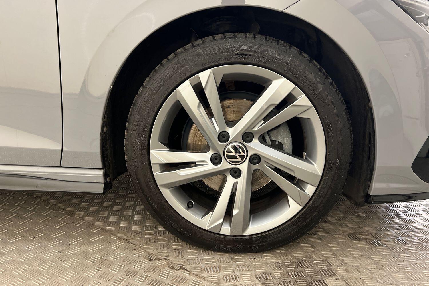 Used Volkswagen Golf 2024 for sale - 76726021: Photo 5