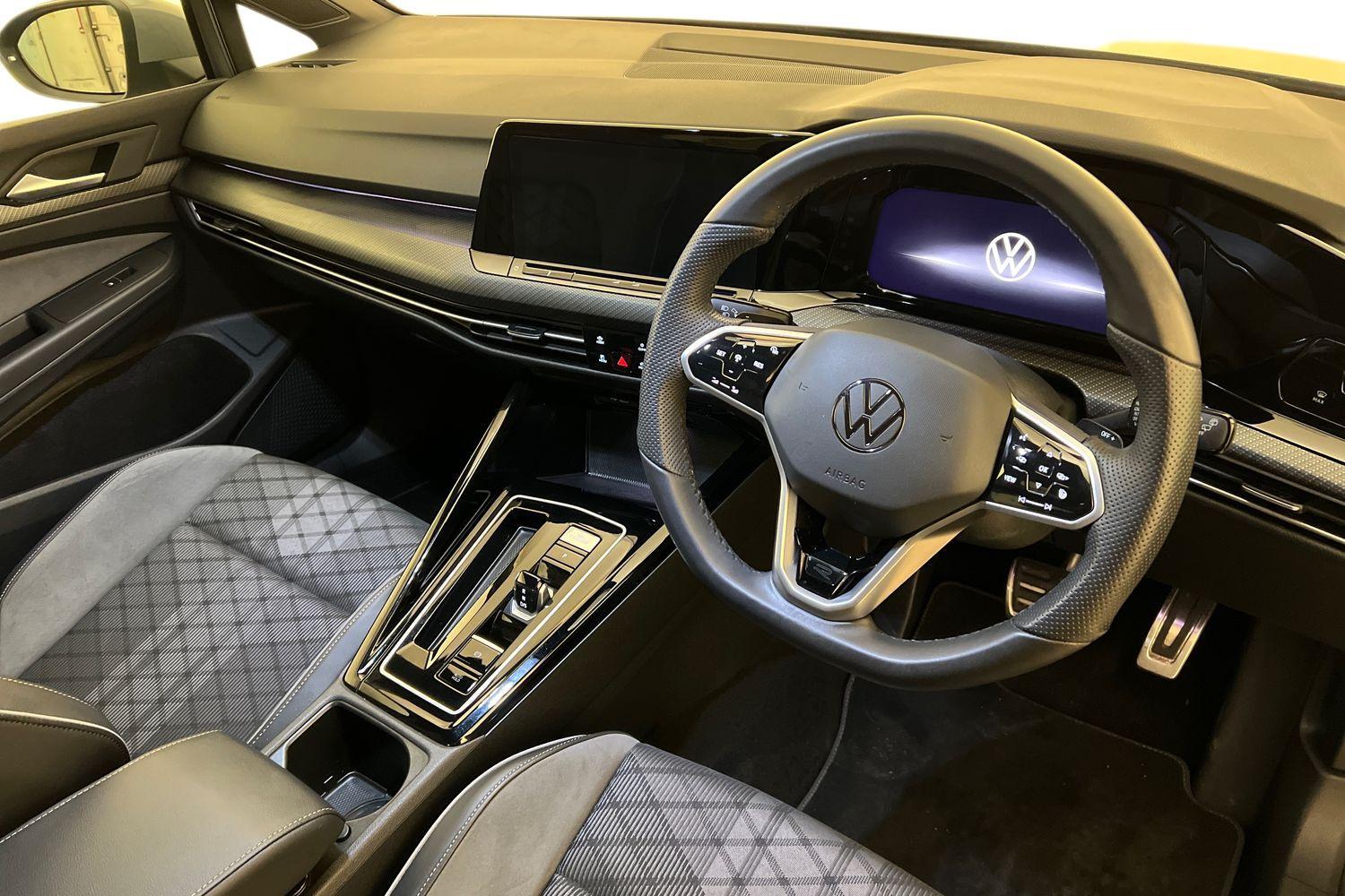 Used Volkswagen Golf 2024 for sale - 76726021: Photo 6