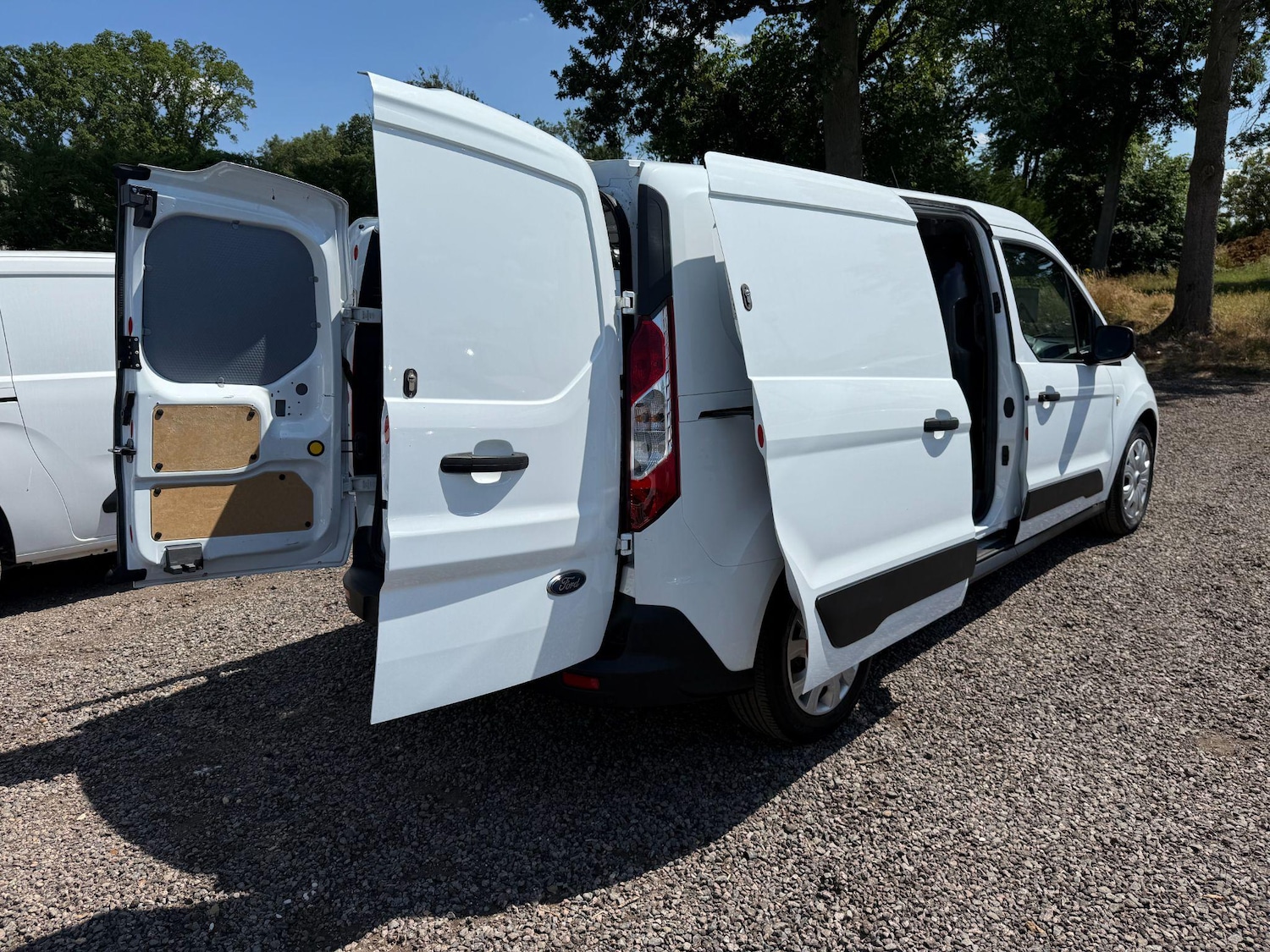 Used Ford Transit Connect 2019 for sale - 76802436: Photo 18