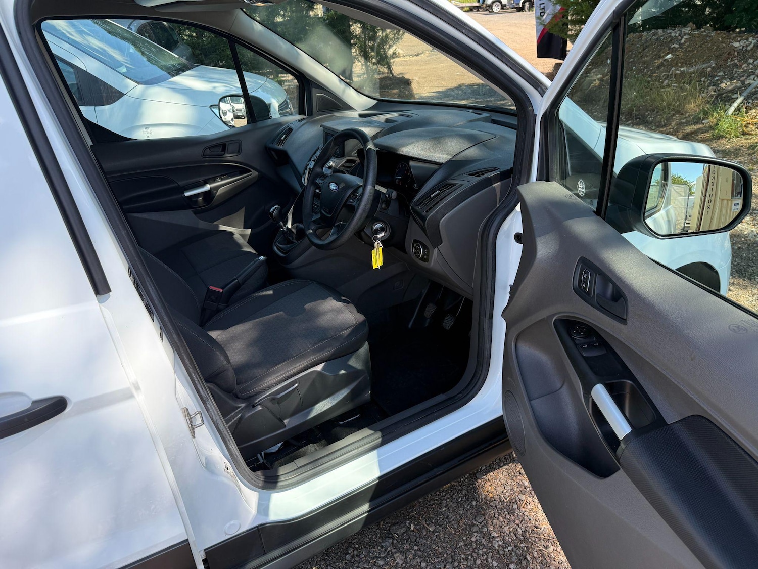 Used Ford Transit Connect 2019 for sale - 76802436: Photo 19