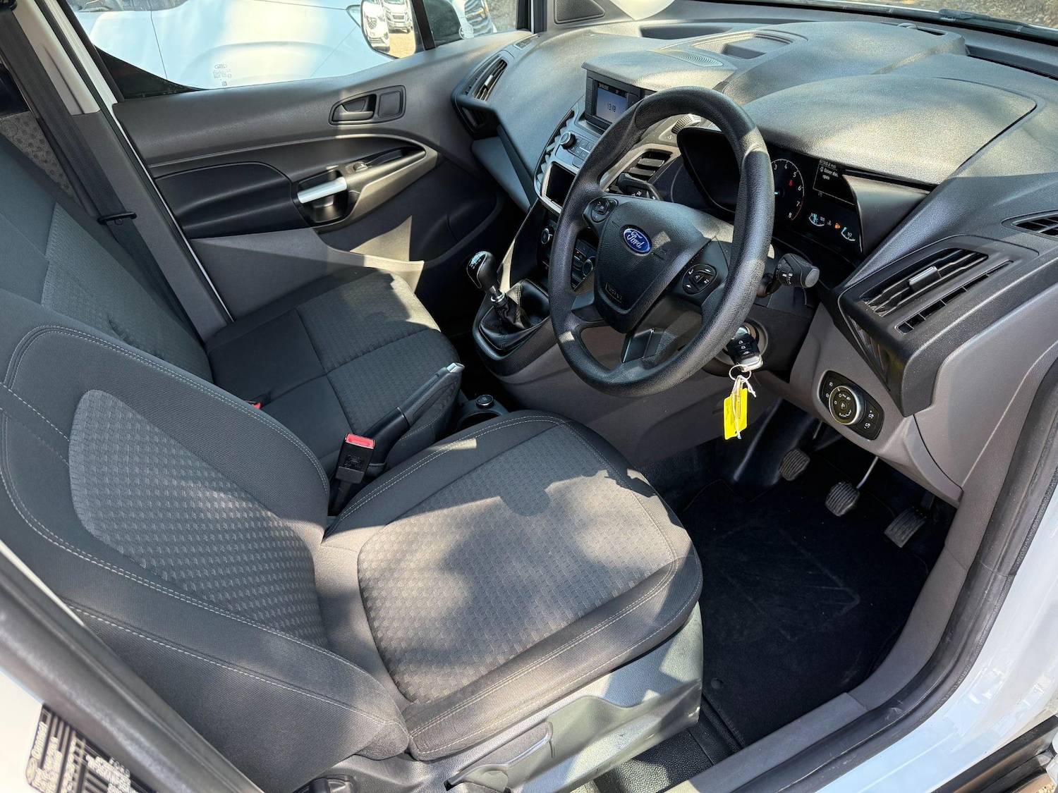 Used Ford Transit Connect 2019 for sale - 76802436: Photo 20