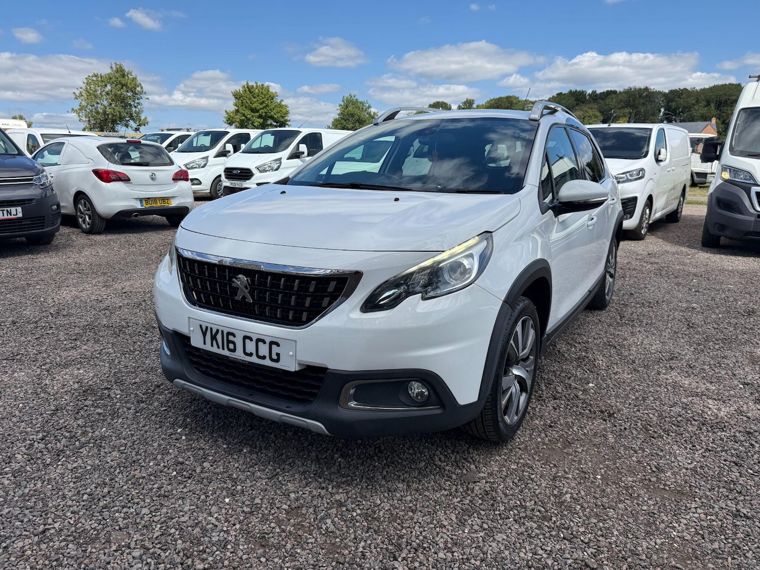 Used Peugeot 2008 2016 for sale - 76781879: Photo 11