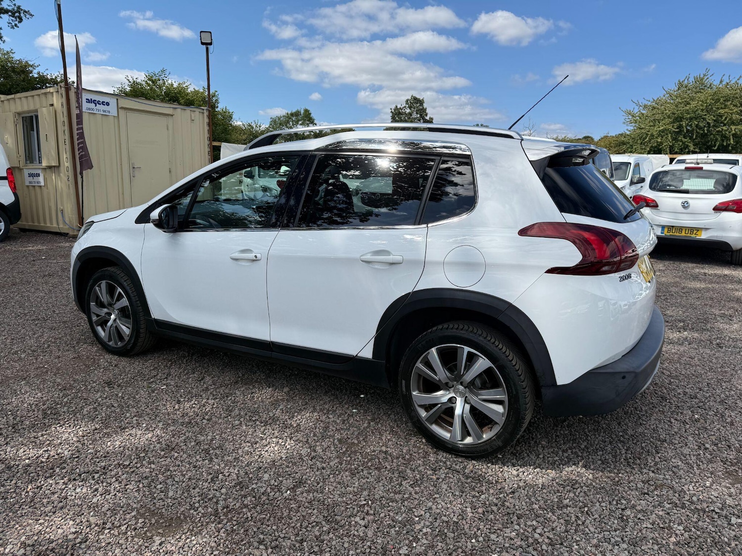 Used Peugeot 2008 2016 for sale - 76781879: Photo 13