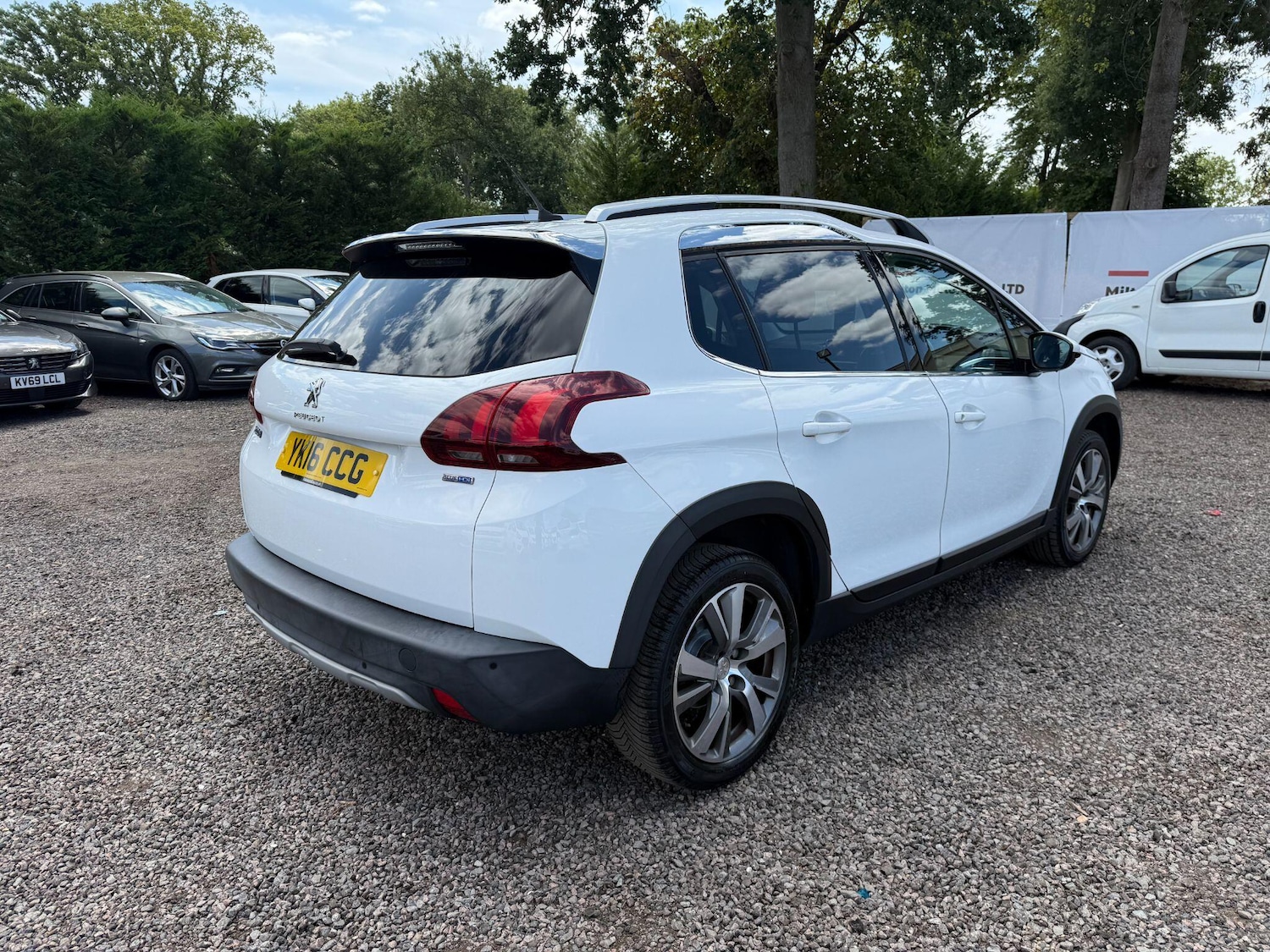 Used Peugeot 2008 2016 for sale - 76781879: Photo 19