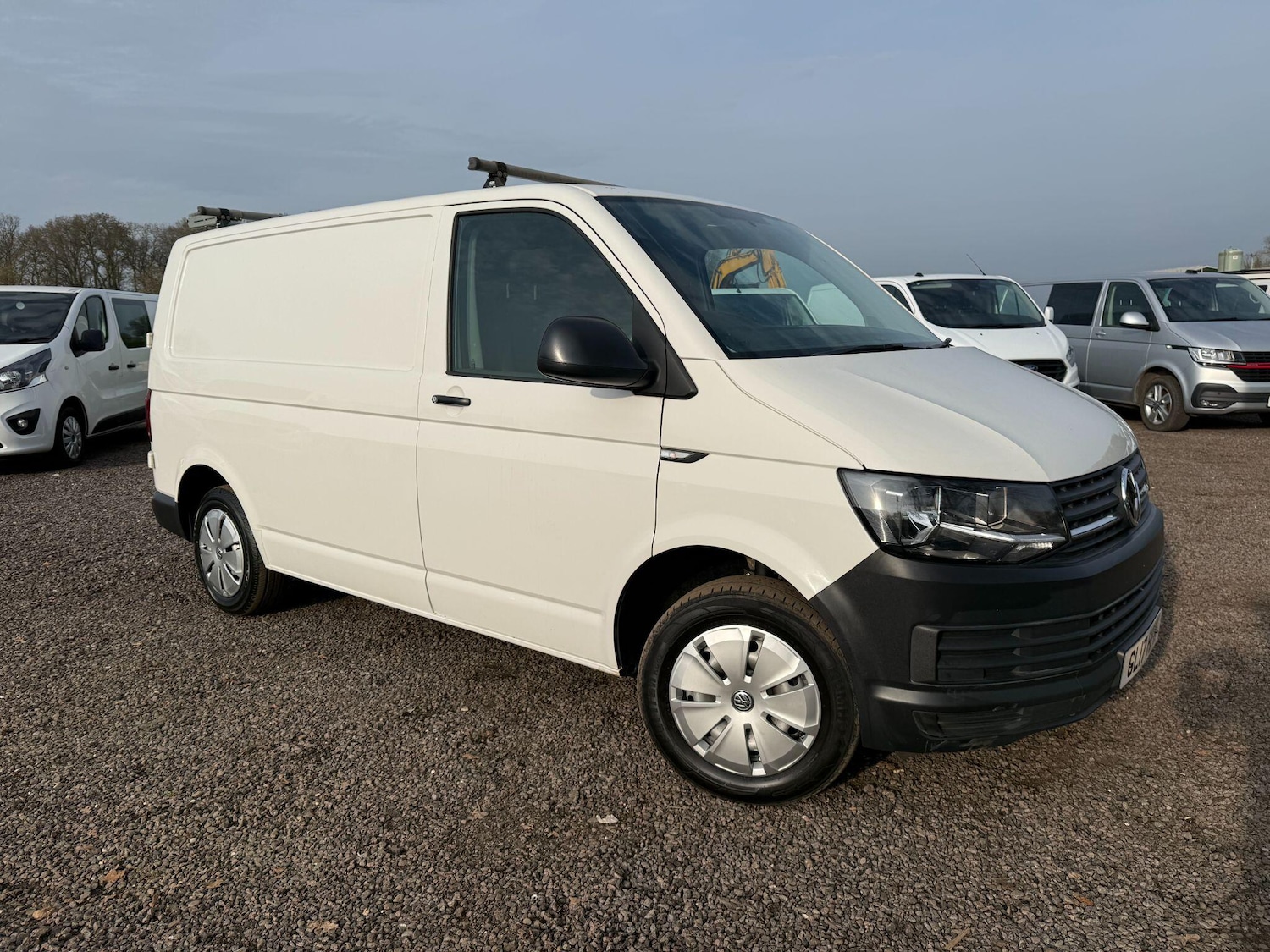 Used Volkswagen Transporter 2017 for sale - 77970254: Photo 10