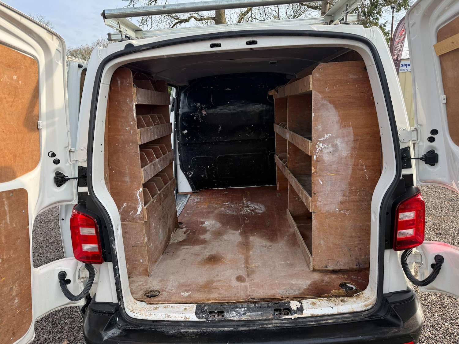 Used Volkswagen Transporter 2017 for sale - 77970254: Photo 29