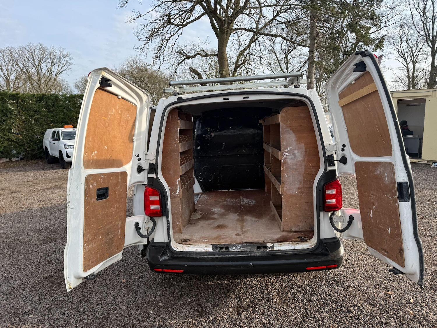 Used Volkswagen Transporter 2017 for sale - 77970254: Photo 32