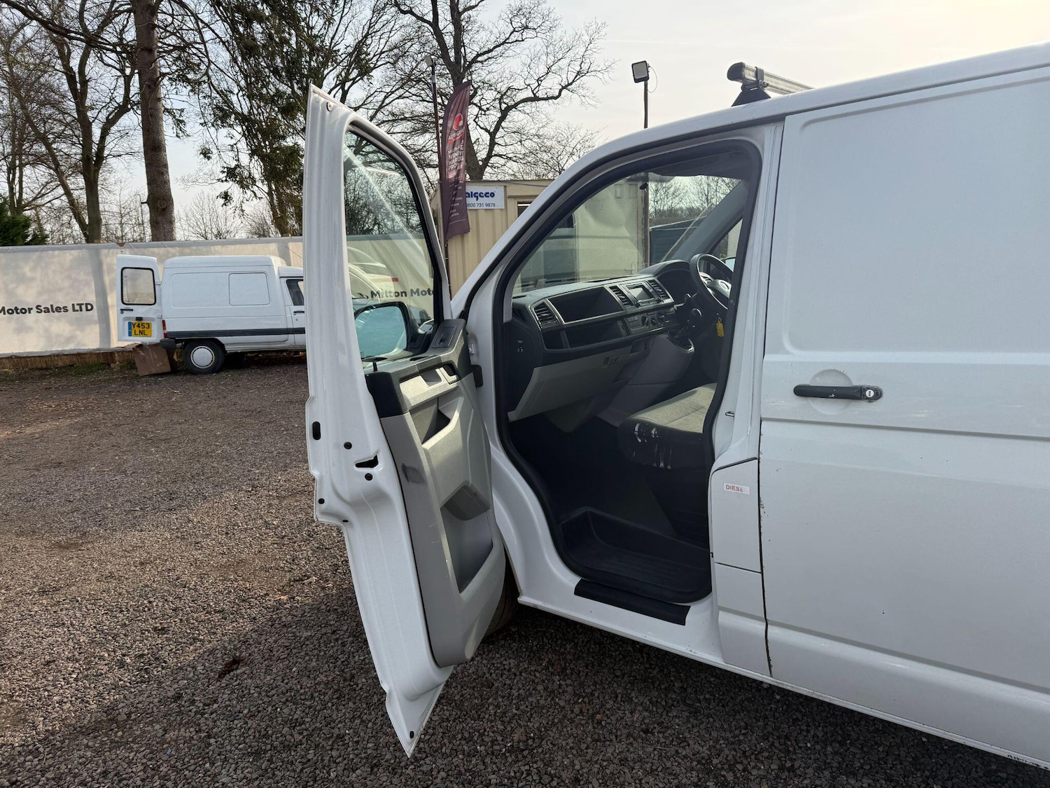 Used Volkswagen Transporter 2017 for sale - 77970254: Photo 33