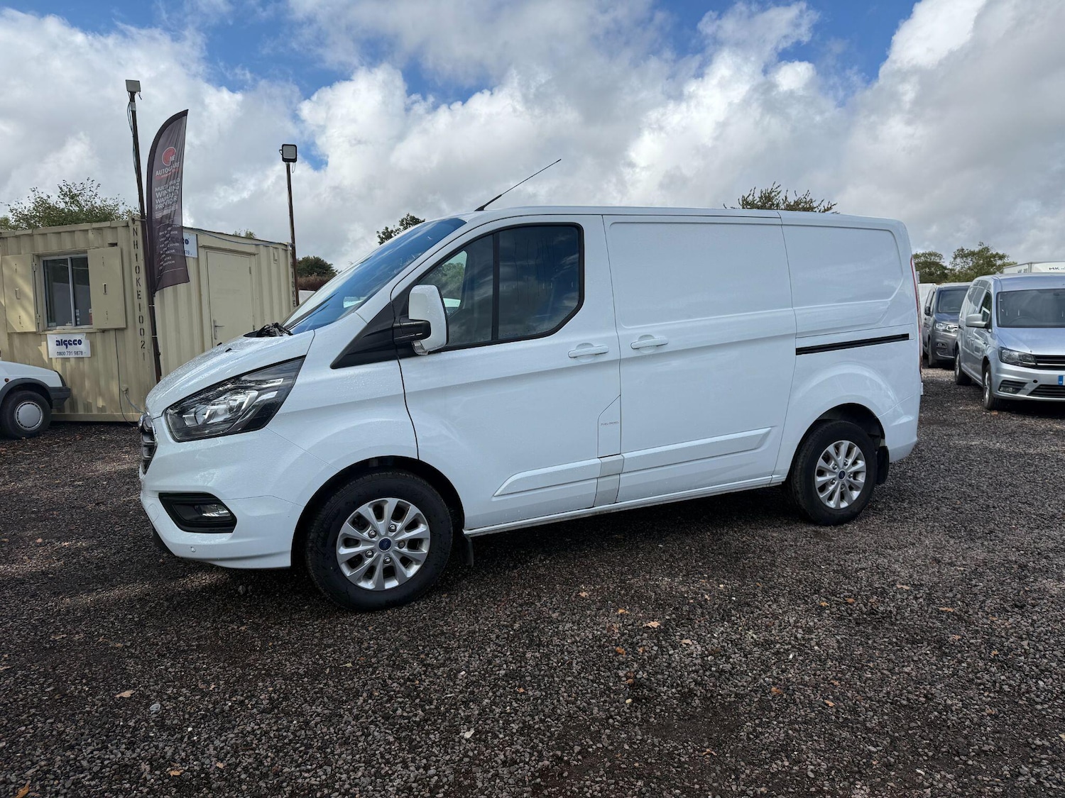 Used Ford Transit Custom for sale - 76802431: Photo 5