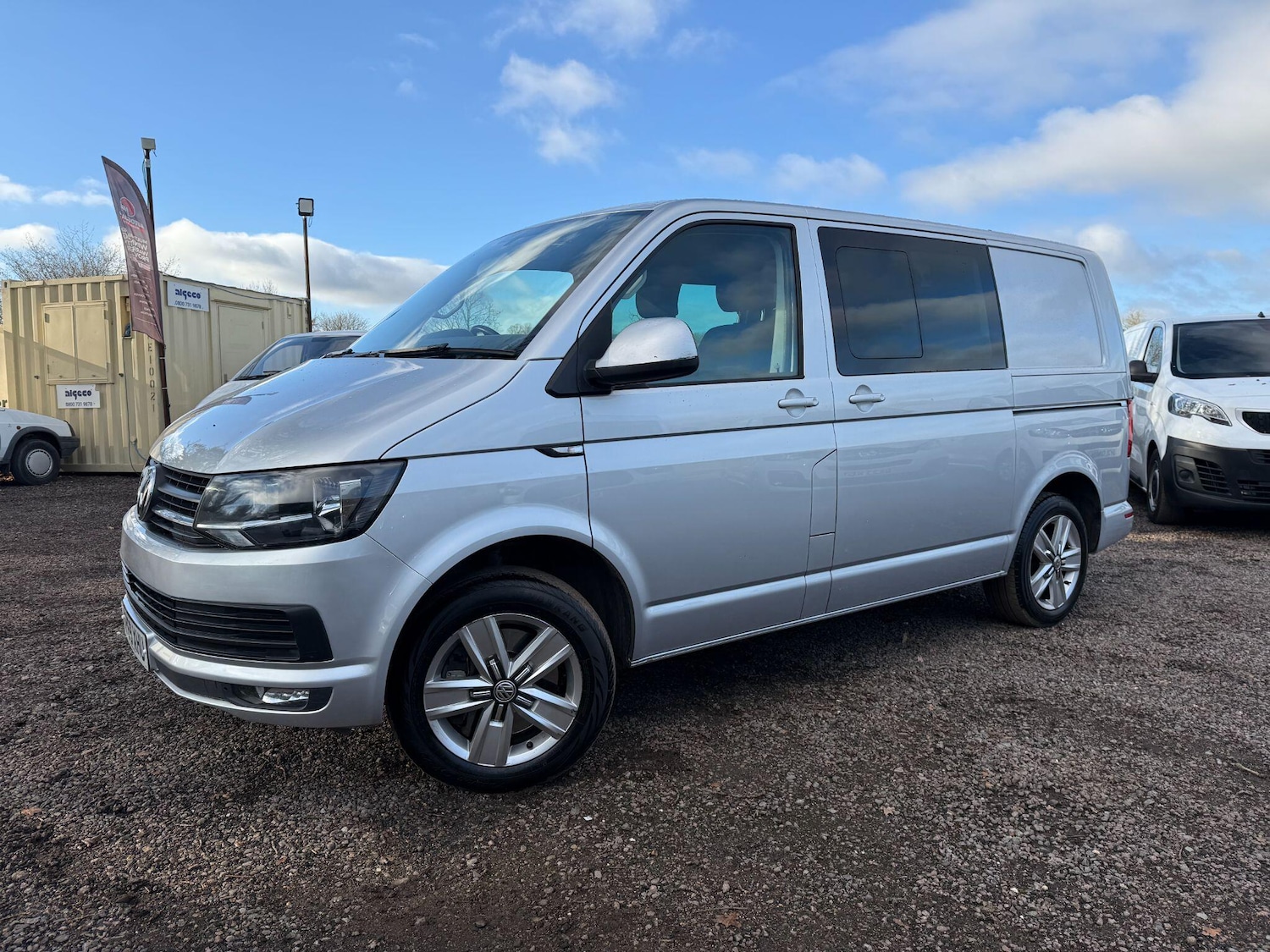 Used Volkswagen Transporter 2019 for sale - 76780677: Photo 14