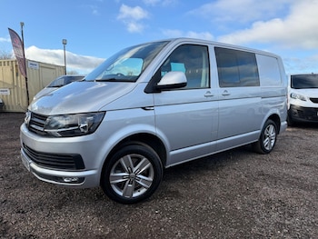 Used Volkswagen Transporter 2019 for sale - 76780677: Photo