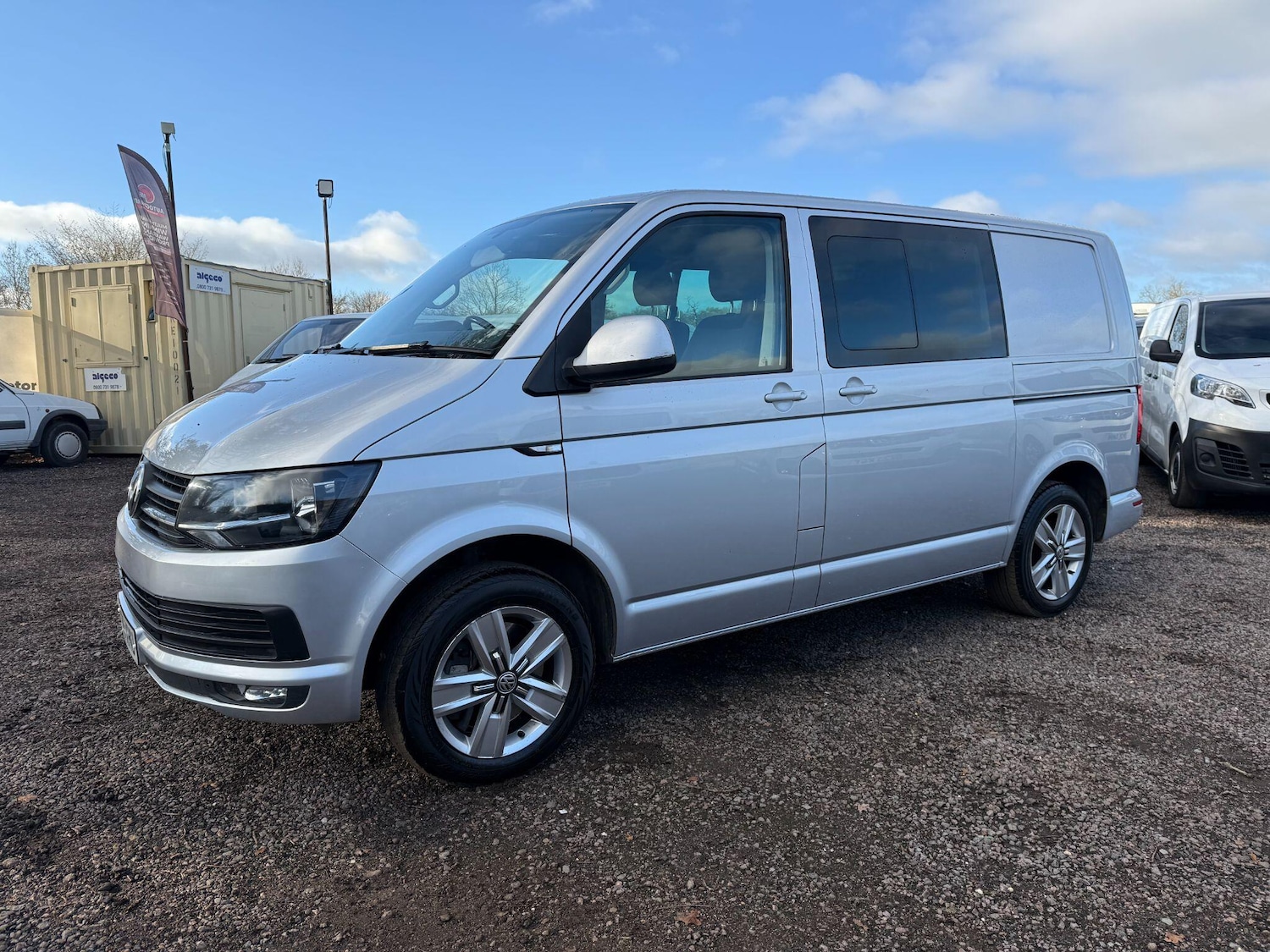 Used Volkswagen Transporter 2019 for sale - 76780677: Photo 20