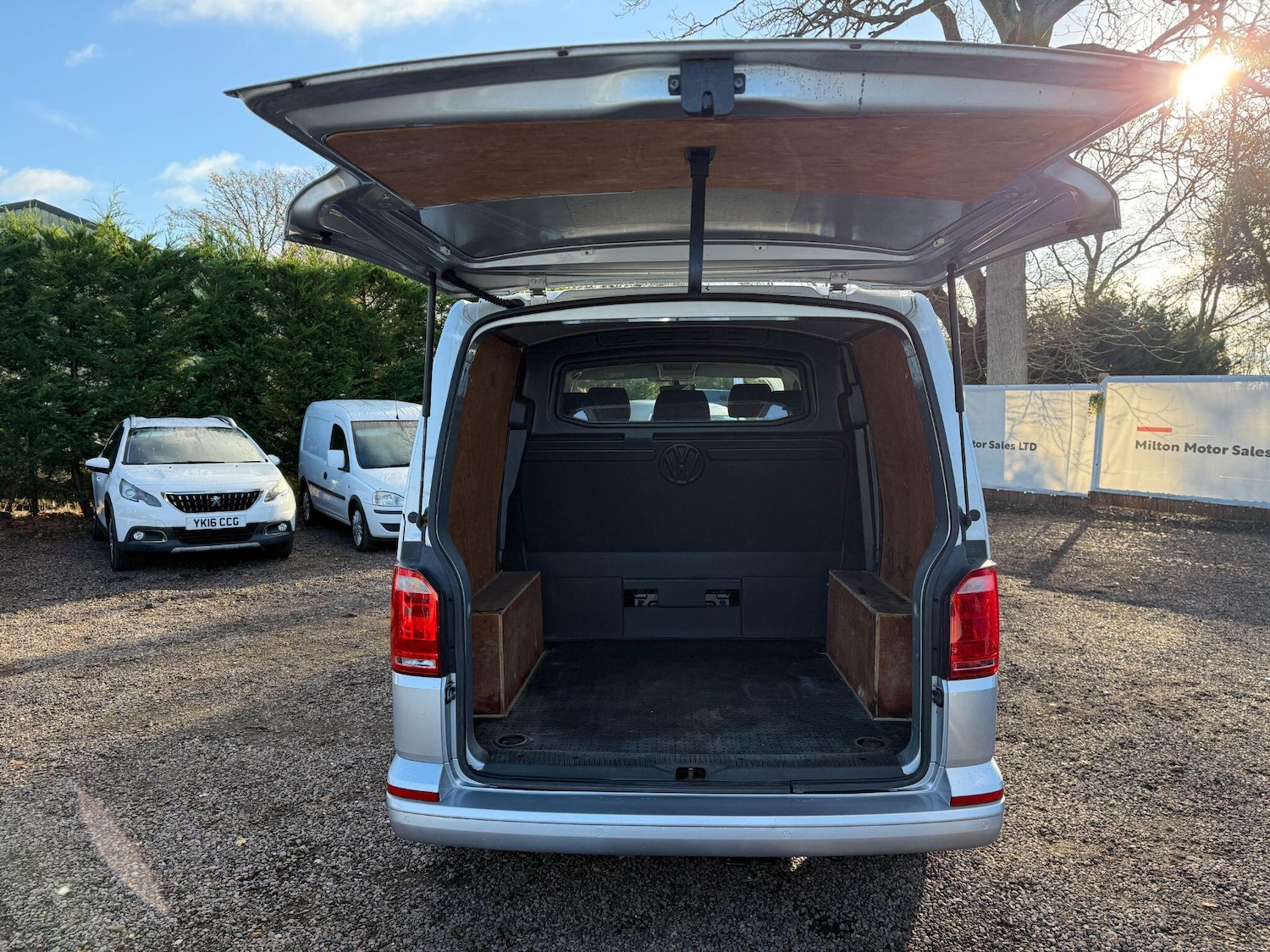 Used Volkswagen Transporter 2019 for sale - 76780677: Photo 38