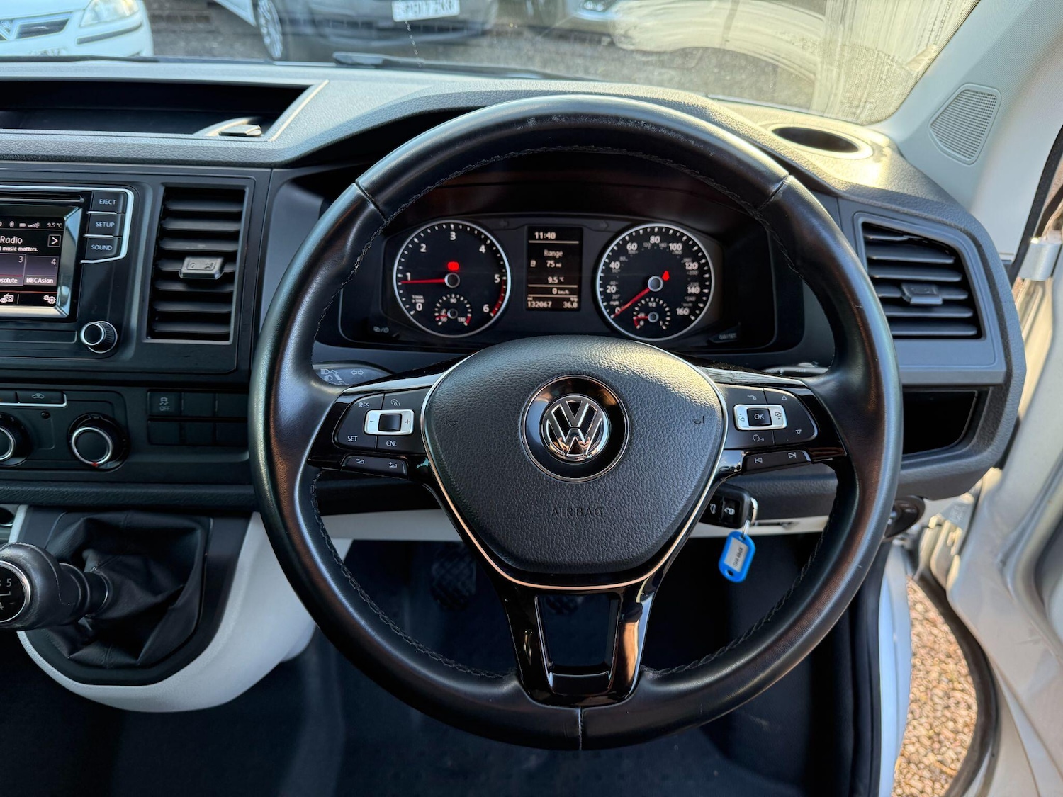 Used Volkswagen Transporter 2019 for sale - 76780677: Photo 39